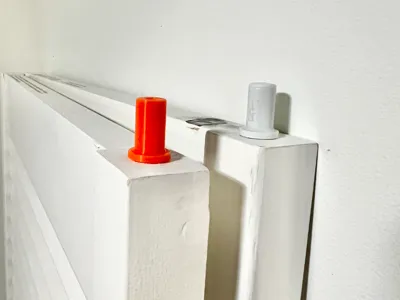 LOUVER BI-FOLD CLOSET DOOR PIN