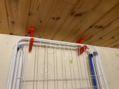 Clothes drying rack hanger