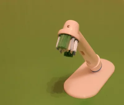 Toothbrush Holder / Dryer