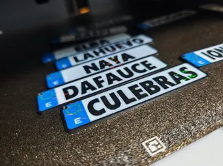 Llavero matricula EU