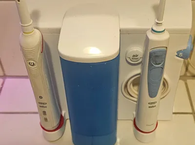 Oral-B Drip Guard