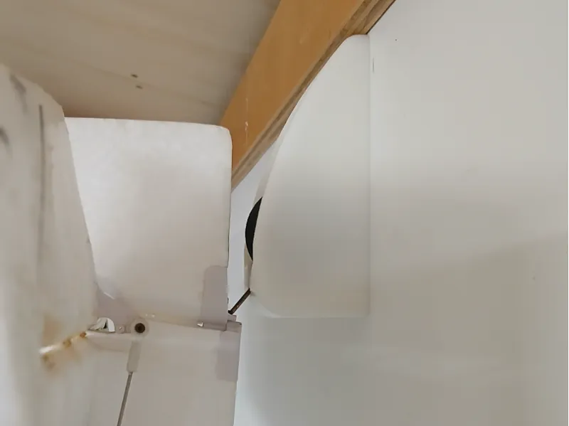 Durafly Tundra wall hanger (from tailwheel)
