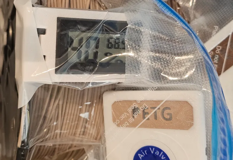 Filament Rolle Hygrometer Rahmen quer