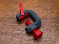 Serre-joint à réglage rapide avec fixation universelle — photo 1