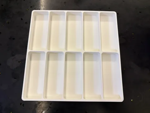 收纳盒20*20*1.5_10格_耳坠