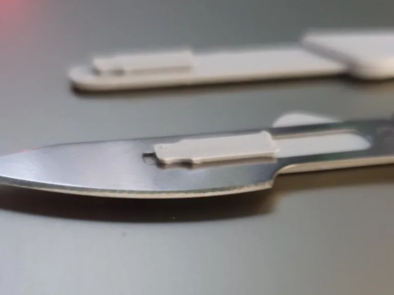 scalpel handle