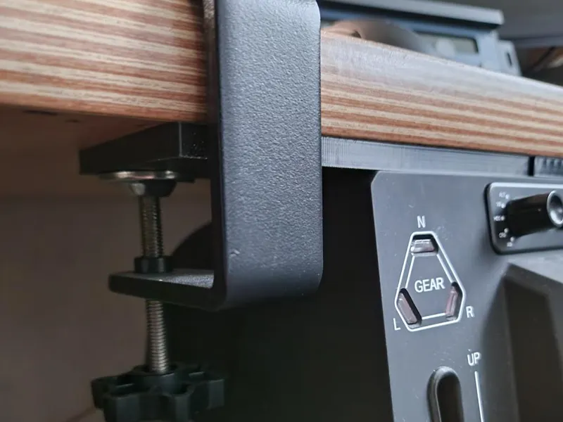 Honeycomb bravo underdesk Mount