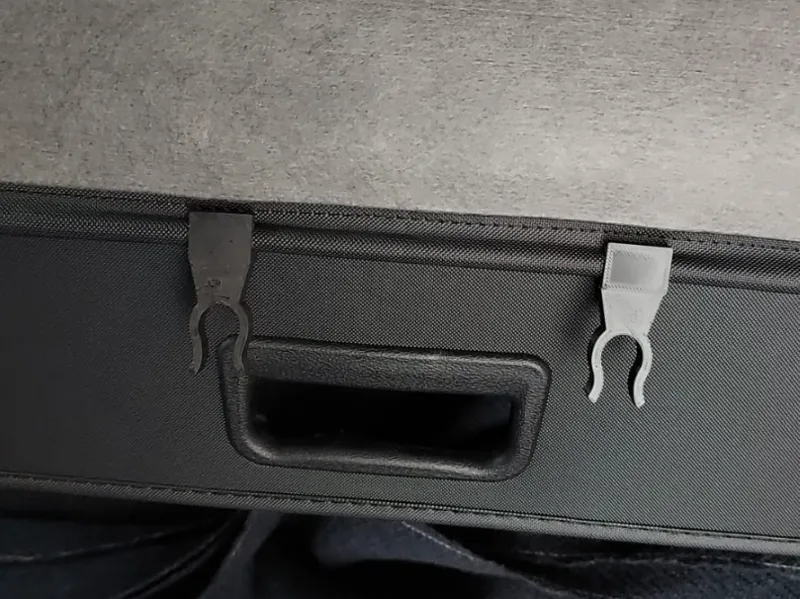 Ford c max parcel shelf clip
