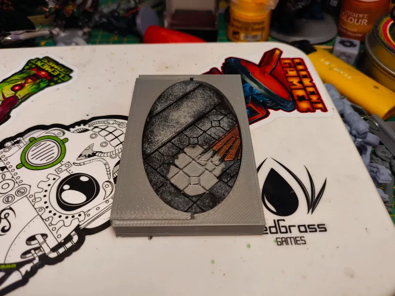75mm x 42mm oval base tray