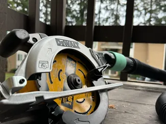 Dewalt DCS565 6-1/2 in. Circular Saw to 1-7/8" Vac