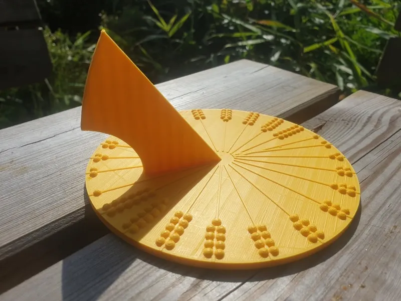 Yet Another Customizable Table Sundial
