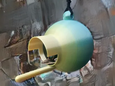 Birdfeeder