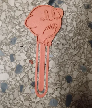Segnalibro di kirby con i piedi