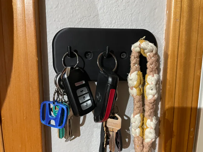 Wall Mounted Hooks/Key Holder