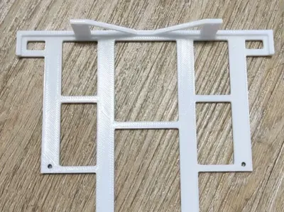 Positioning hole bracket