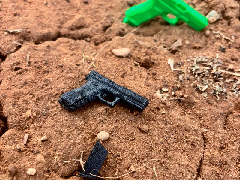 mini reloading toy gun