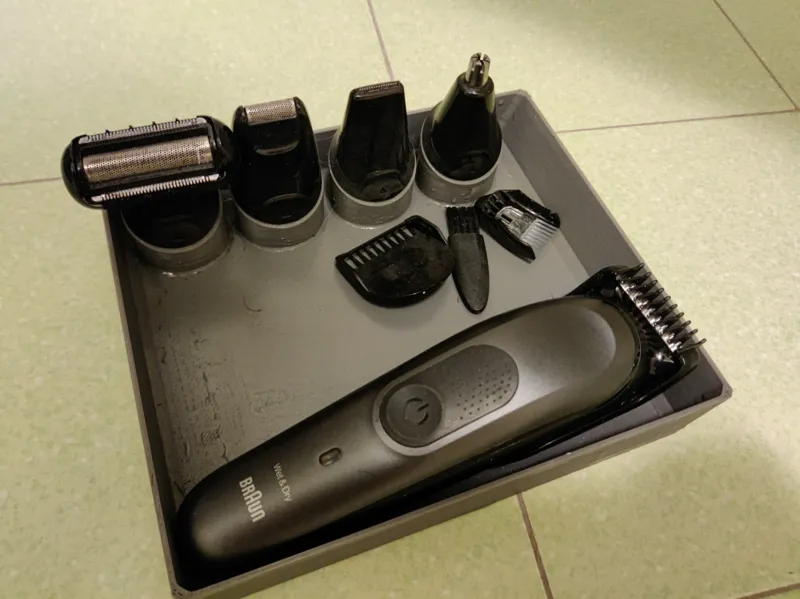 Braun Shaver grooming kit tray