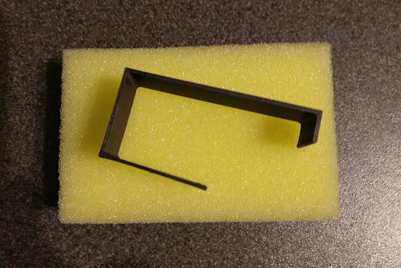 Sponge name tag clip
