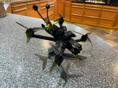 Nazgul Eco DC5 Fpv drone stand