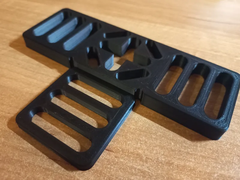 Simple gauge 100mm x 150mm and 10mm x 5mm 