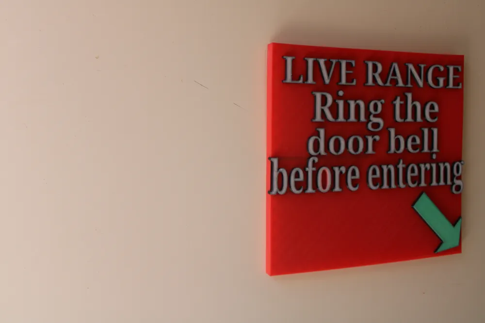 live range sign by Fusion fabricators - MakerWorld