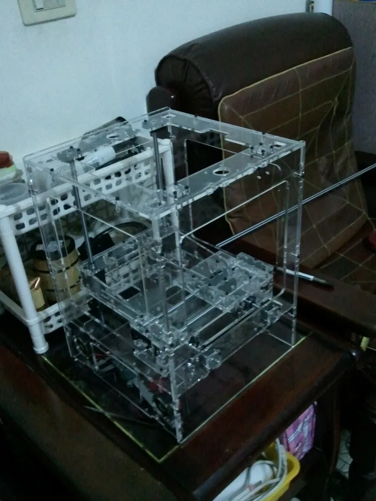 Glass Tom Case using 5mm Acrylic