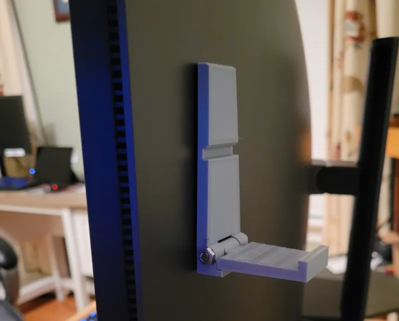 Folding Headphone Hanger