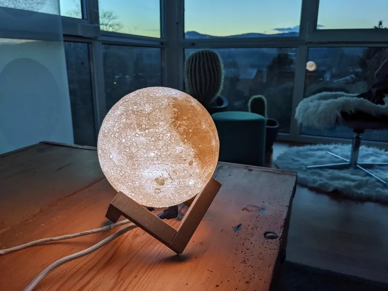 Moon Lamp (LED Strip Mount WS2812B)