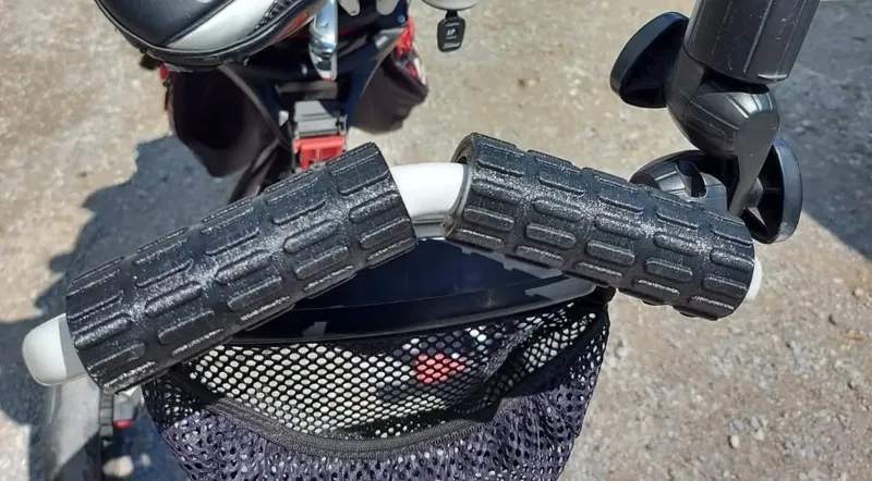 Golf trolley grips