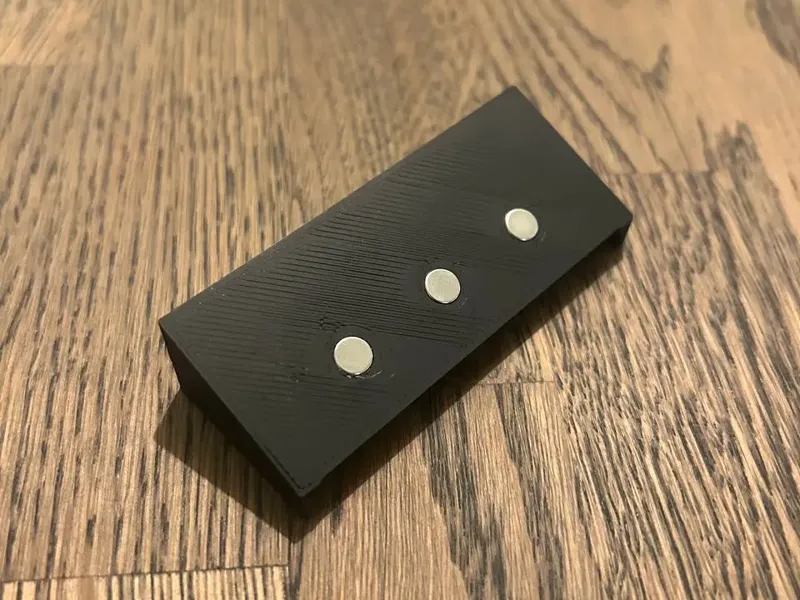 Knife sharpener handle