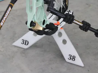 compound bow kick stand
