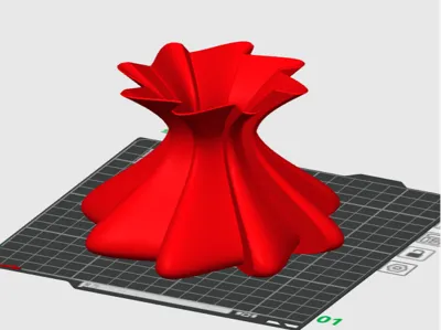 sprilled fold vase