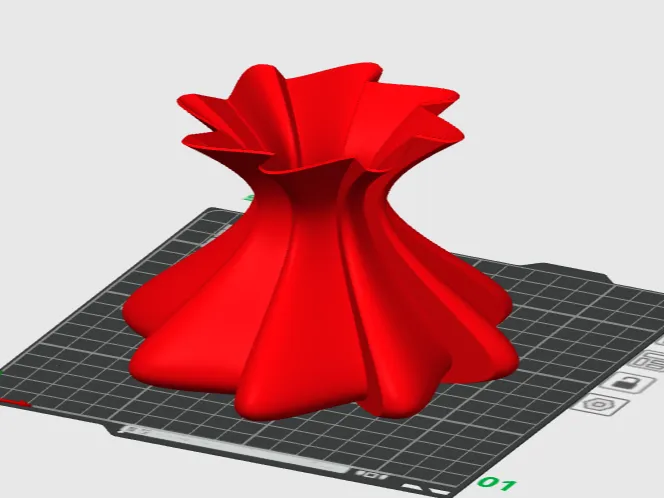 sprilled fold vase