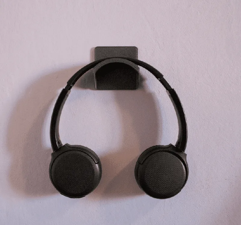 Headphones wall hanger