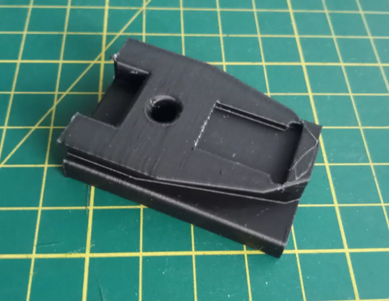 MUM to Dovetail adapter for FLIR Breach
