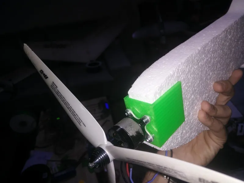 profile electric motor mount