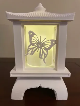 Butterfly Pannels for Swappable Lantern