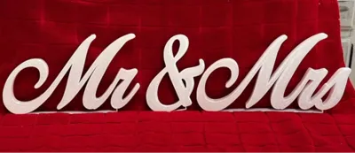 Mr & Mrs Wedding Sign