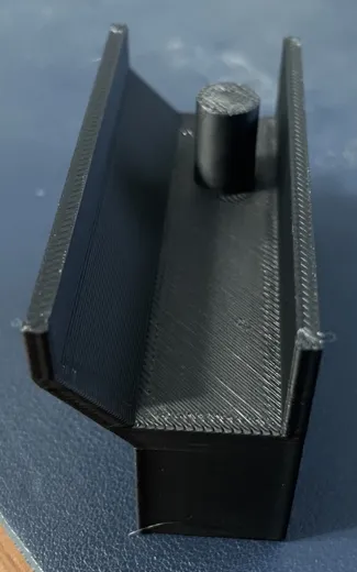 Phanteks P400 raised feet