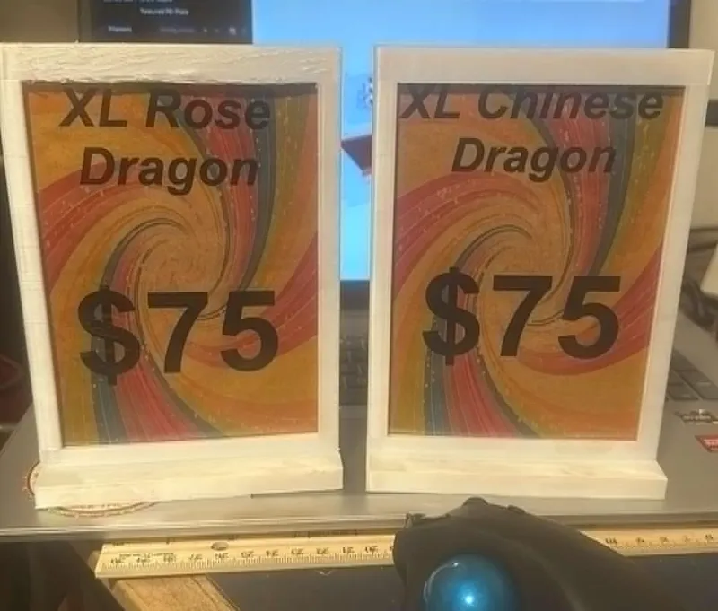 Market price frame