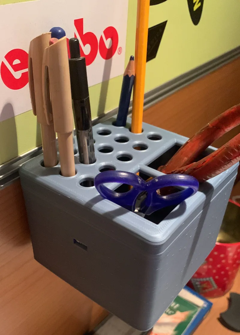 Pen holder - Portapenne da appendere