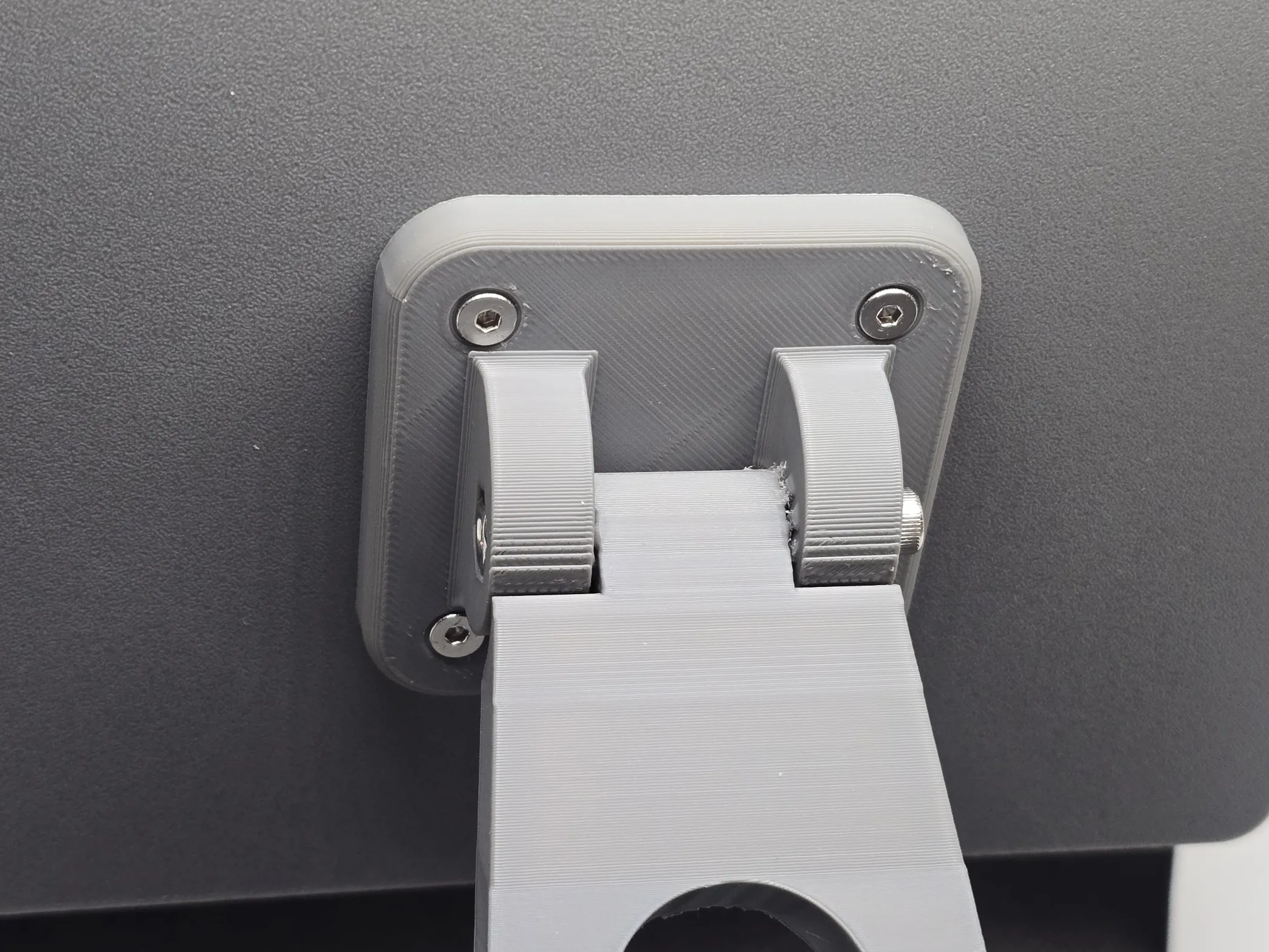 Raspberry Pi 7-inch Monitor Stand - Free 3D Print Model - MakerWorld