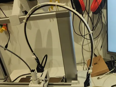 A1 cable holder