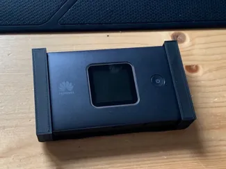 Huawei Hotspot LTE/4G Wall Mount - V4