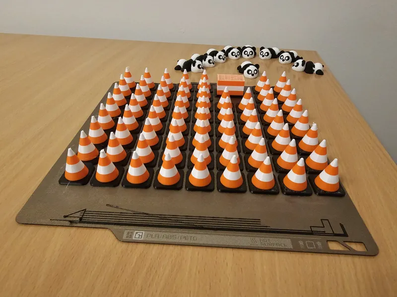 Dopravní kužel rc 1/10 traffic cone
