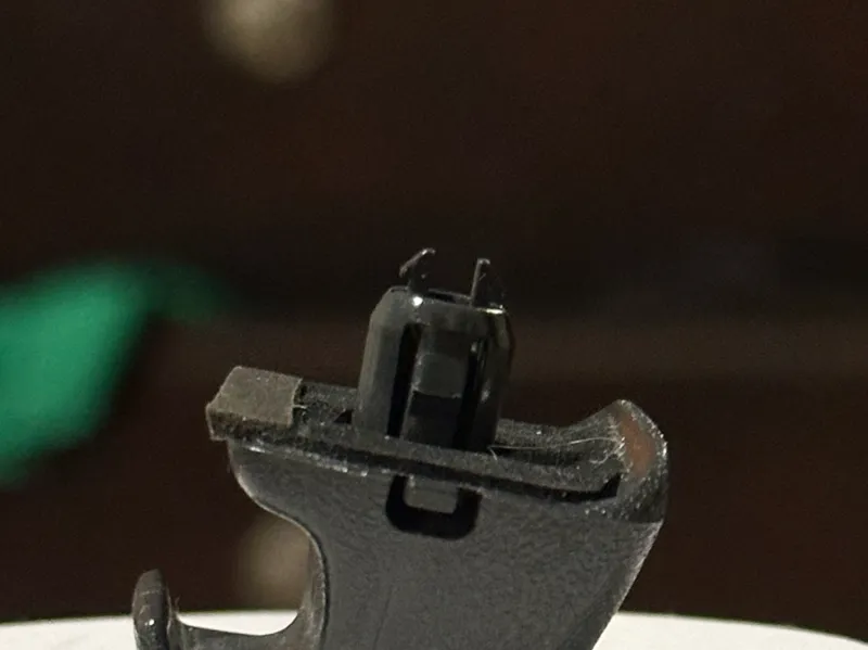 Pathfinder sunshade clip