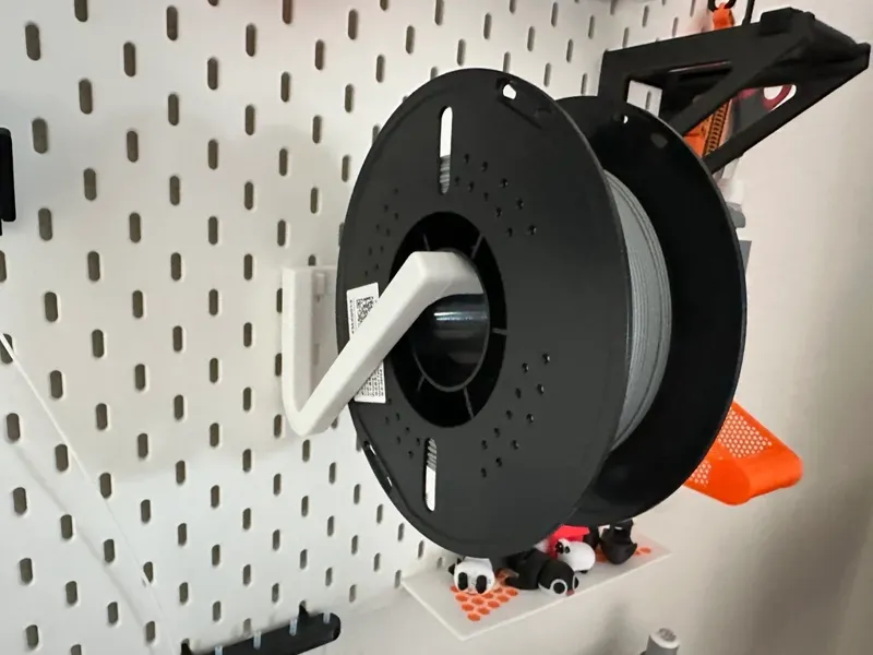 IKEA Pegboard Spoolholder