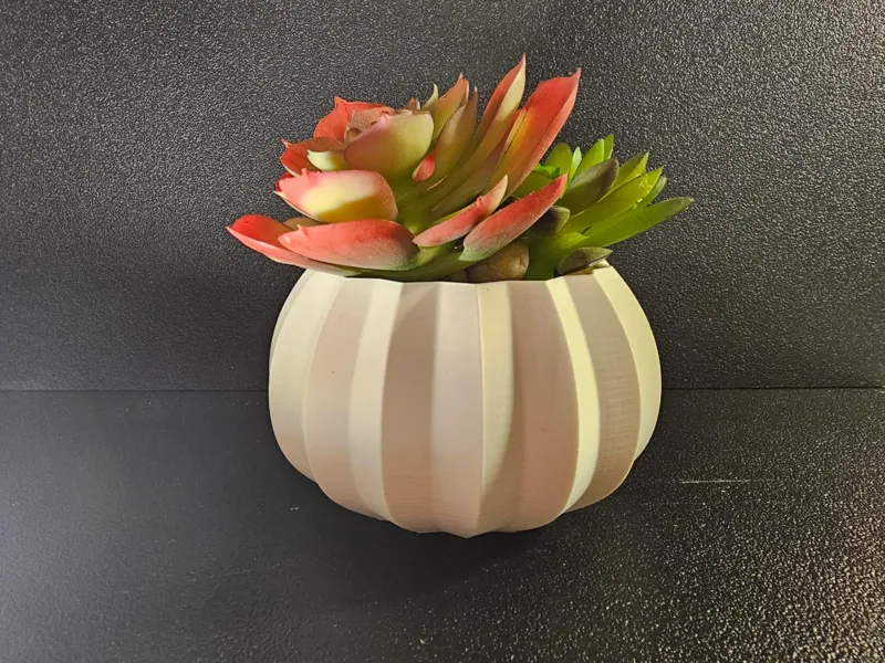 Modern Vase 02
