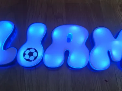 Liam LED Lamp