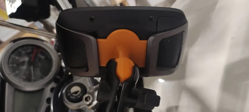 Ram mount for tomtom rider 550